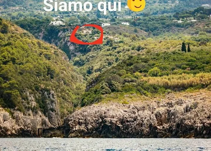 Cala Del Rio לינה וארוחת בוקר אנה קאפרי