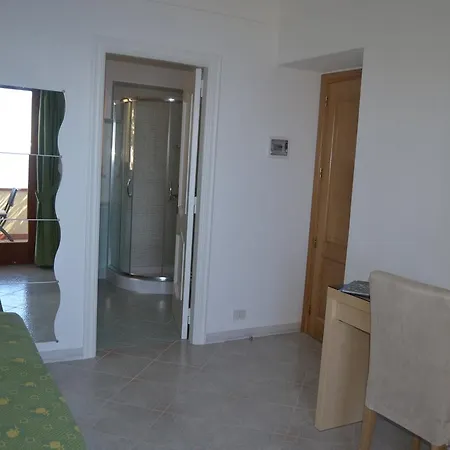 Cala Del Rio * Anacapri