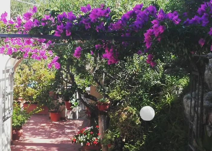 Cala Del Rio Couette-café